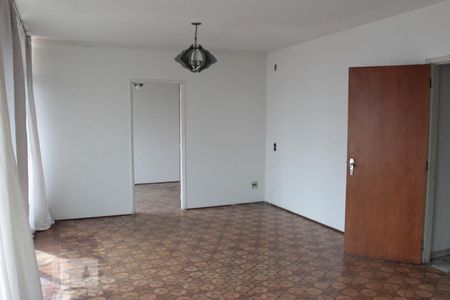 Sala de casa para alugar com 3 quartos, 250m² em Cidade Luiza, Jundiaí