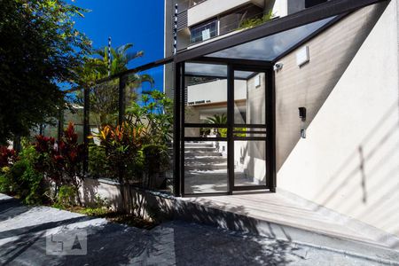 Apartamento à venda com 60m², 2 quartos e 1 vagaFachada