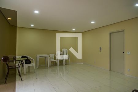 Apartamento à venda com 60m², 2 quartos e 1 vagaSalão de Festas