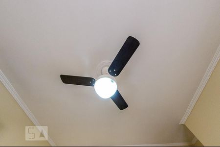 Casa à venda com 380m², 5 quartos e 6 vagas Casa à venda com 380m², 5 quartos e 6 vagasQuarto 3 - Suite 1