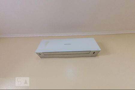 Casa à venda com 380m², 5 quartos e 6 vagas Casa à venda com 380m², 5 quartos e 6 vagasQuarto 3 - Suite 1