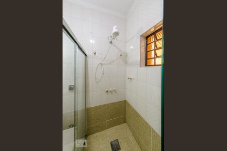 Casa à venda com 380m², 5 quartos e 6 vagas Casa à venda com 380m², 5 quartos e 6 vagasBanheiro - Suite 1