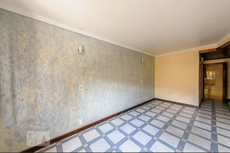 Casa à venda com 380m², 5 quartos e 6 vagas Casa à venda com 380m², 5 quartos e 6 vagasEscritório - Andar inferior