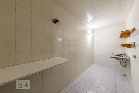 Casa à venda com 380m², 5 quartos e 6 vagas Casa à venda com 380m², 5 quartos e 6 vagasCopa - Andar inferior