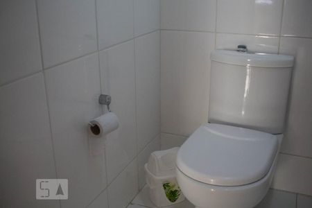 Casa à venda com 500m², 4 quartos e 8 vagasBanheiro 1