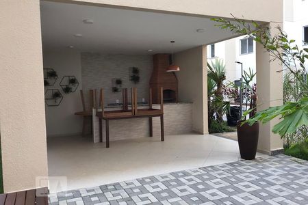 Apartamento para alugar com 42m², 2 quartos e sem vaga Apartamento para alugar com 42m², 2 quartos e sem vagaChurrasqueira