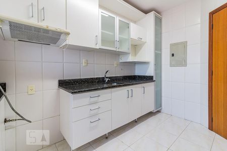 Apartamento à venda com 85m², 2 quartos e 1 vaga Apartamento à venda com 85m², 2 quartos e 1 vagaCozinha