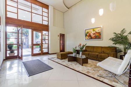 Apartamento à venda com 85m², 2 quartos e 1 vaga Apartamento à venda com 85m², 2 quartos e 1 vagaHall social