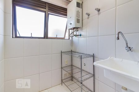 Apartamento à venda com 85m², 2 quartos e 1 vaga Apartamento à venda com 85m², 2 quartos e 1 vagaDetalhe da area de serviço