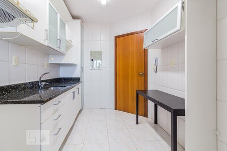 Apartamento à venda com 85m², 2 quartos e 1 vaga Apartamento à venda com 85m², 2 quartos e 1 vagaCozinha