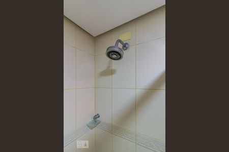 Apartamento à venda com 85m², 2 quartos e 1 vaga Apartamento à venda com 85m², 2 quartos e 1 vagaChuveiro