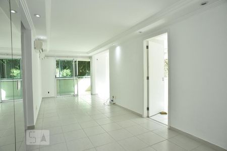 Sala de apartamento à venda com 2 quartos, 90m² em Freguesia (jacarepaguá), Rio de Janeiro
