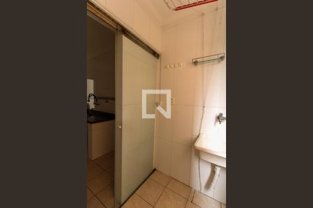 Apartamento à venda com 70m², 2 quartos e 1 vaga Apartamento à venda com 70m², 2 quartos e 1 vagaÁrea de Serviço
