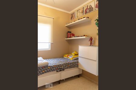 Casa à venda com 180m², 3 quartos e 4 vagassuíte 1