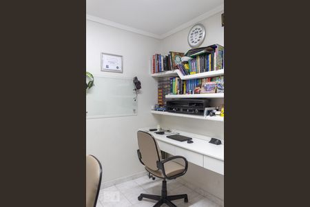 Escritório de casa à venda com 3 quartos, 180m² em Vila Gumercindo, São Paulo