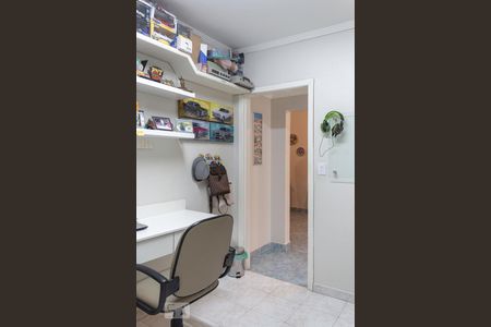 Casa à venda com 180m², 3 quartos e 4 vagasEscritório