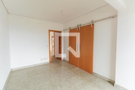 Apartamento à venda com 335m², 5 quartos e 6 vagas Apartamento à venda com 335m², 5 quartos e 6 vagasSala de Jantar