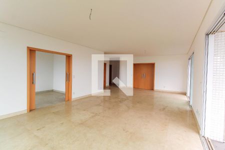 Apartamento à venda com 335m², 5 quartos e 6 vagas Apartamento à venda com 335m², 5 quartos e 6 vagasSala