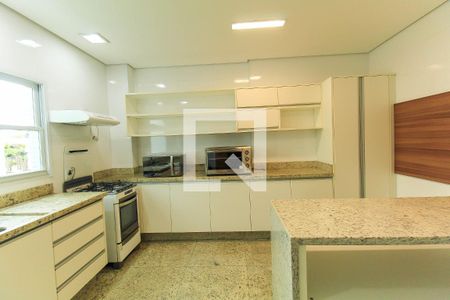 Apartamento à venda com 335m², 5 quartos e 6 vagas Apartamento à venda com 335m², 5 quartos e 6 vagasÁrea comum