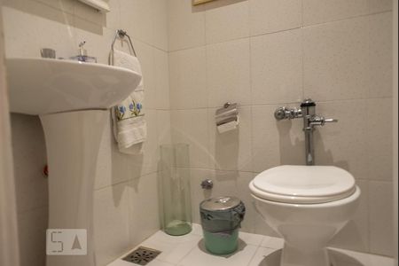 Apartamento à venda com 200m², 5 quartos e 3 vagasLavabo