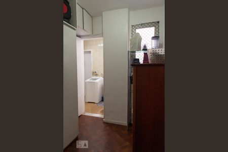 Apartamento à venda com 200m², 5 quartos e 3 vagasQuarto de Serviço 2