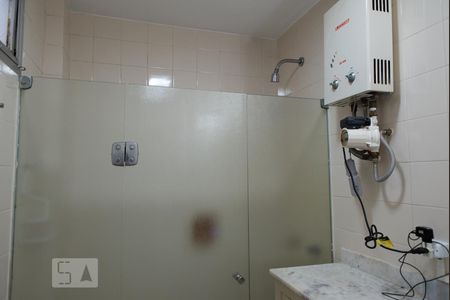 Apartamento à venda com 200m², 5 quartos e 3 vagasBanheiro da Suíte 1