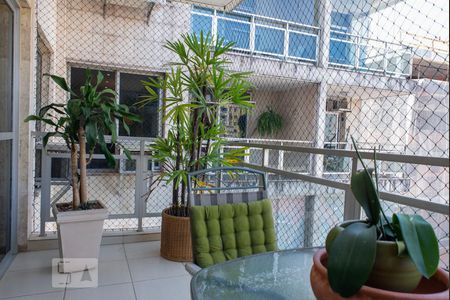 Apartamento à venda com 200m², 5 quartos e 3 vagasVaranda da sala 1