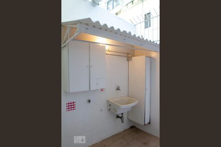 Apartamento à venda com 70m², 1 quarto e sem vagaÁrea de Serviço