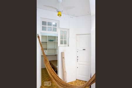 Apartamento à venda com 70m², 1 quarto e sem vagaÁrea de Serviço