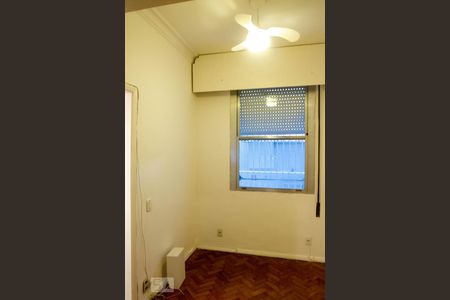 Apartamento à venda com 70m², 1 quarto e sem vagaQuarto - Suíte