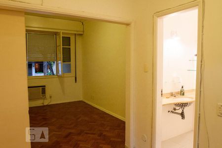 Apartamento à venda com 70m², 1 quarto e sem vagaQuarto - Suíte