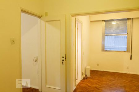 Quarto - Suíte de apartamento à venda com 1 quarto, 70m² em Ipanema, Rio de Janeiro