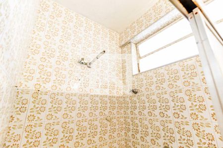 Apartamento à venda com 81m², 2 quartos e 1 vaga Apartamento à venda com 81m², 2 quartos e 1 vagaBanheiro