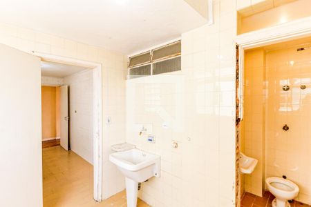 Apartamento à venda com 81m², 2 quartos e 1 vaga Apartamento à venda com 81m², 2 quartos e 1 vagaÁrea de Serviço