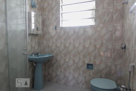 Apartamento à venda com 75m², 2 quartos e 1 vagaBanheiro Corredor