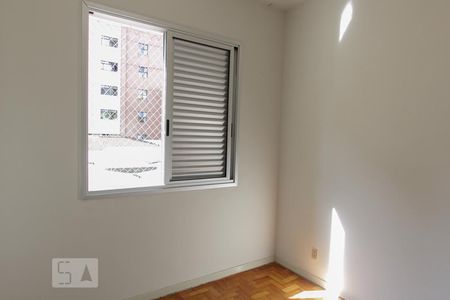 Quarto 2 de apartamento para alugar com 2 quartos, 75m² em Sion, Belo Horizonte