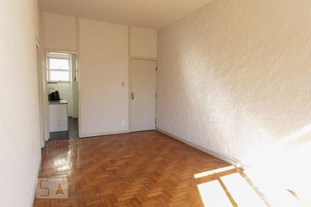 Sala de apartamento à venda com 2 quartos, 75m² em Sion, Belo Horizonte
