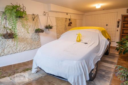 Casa à venda com 300m², 5 quartos e 2 vagasGaragem