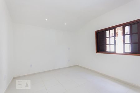 Quarto 1 (2º andar) de casa de condomínio para alugar com 2 quartos, 100m² em Taquara, Rio de Janeiro