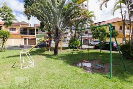 Casa de condomínio para alugar com 100m², 2 quartos e sem vagaÁrea Comum