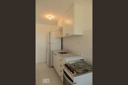 Apartamento à venda com 85m², 2 quartos e 2 vagas Apartamento à venda com 85m², 2 quartos e 2 vagasCozinha