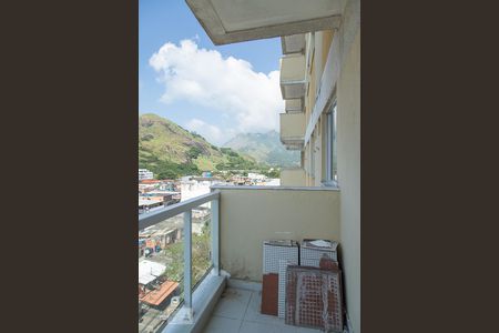 Apartamento à venda com 85m², 2 quartos e 2 vagas Apartamento à venda com 85m², 2 quartos e 2 vagasVaranda da Sala