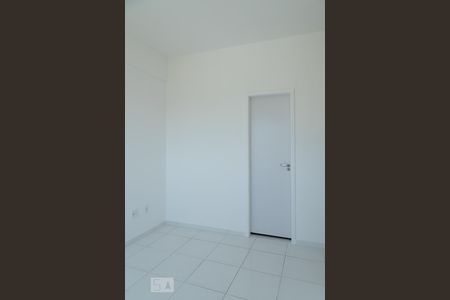 Apartamento à venda com 85m², 2 quartos e 2 vagas Apartamento à venda com 85m², 2 quartos e 2 vagasSuíte