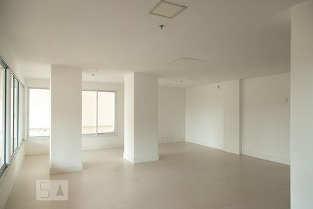 Apartamento à venda com 85m², 2 quartos e 2 vagas Apartamento à venda com 85m², 2 quartos e 2 vagasÁrea comum - Salão de festas