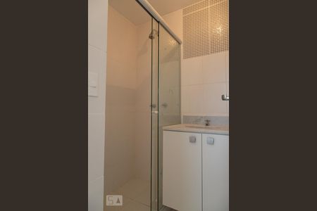 Apartamento à venda com 85m², 2 quartos e 2 vagas Apartamento à venda com 85m², 2 quartos e 2 vagasBanheiro Social