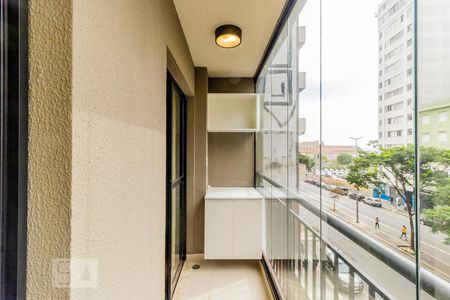 Varanda de kitnet/studio para alugar com 1 quarto, 25m² em Centro, São Paulo