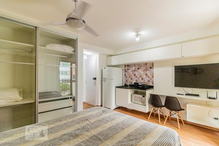 Studio - Ventilador de Teto de kitnet/studio para alugar com 1 quarto, 25m² em Centro, São Paulo