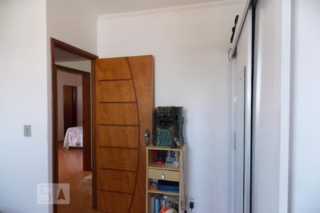 Quarto 1 de casa para alugar com 3 quartos, 200m² em Vila Mazzei, São Paulo