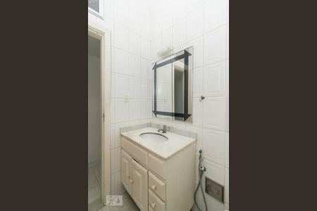 Banheiro Social de apartamento à venda com 1 quarto, 48m² em São Lourenço, Niterói