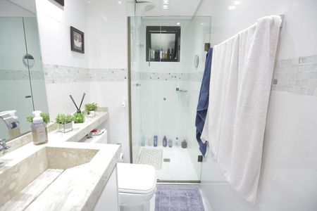 Apartamento para alugar com 65m², 3 quartos e 1 vagaBanheiro do corredor